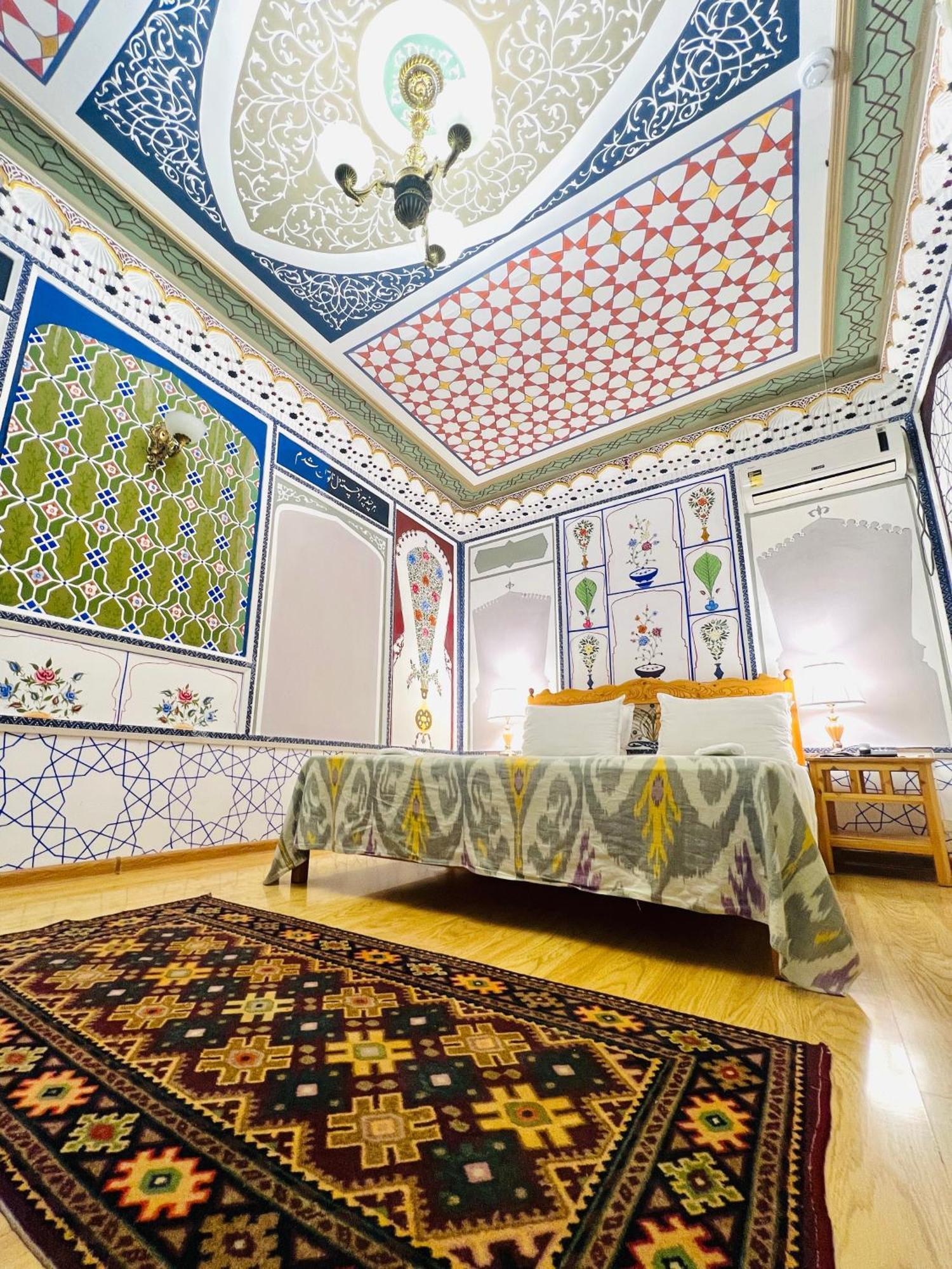Komil Bukhara Boutique Hotel Kültér fotó