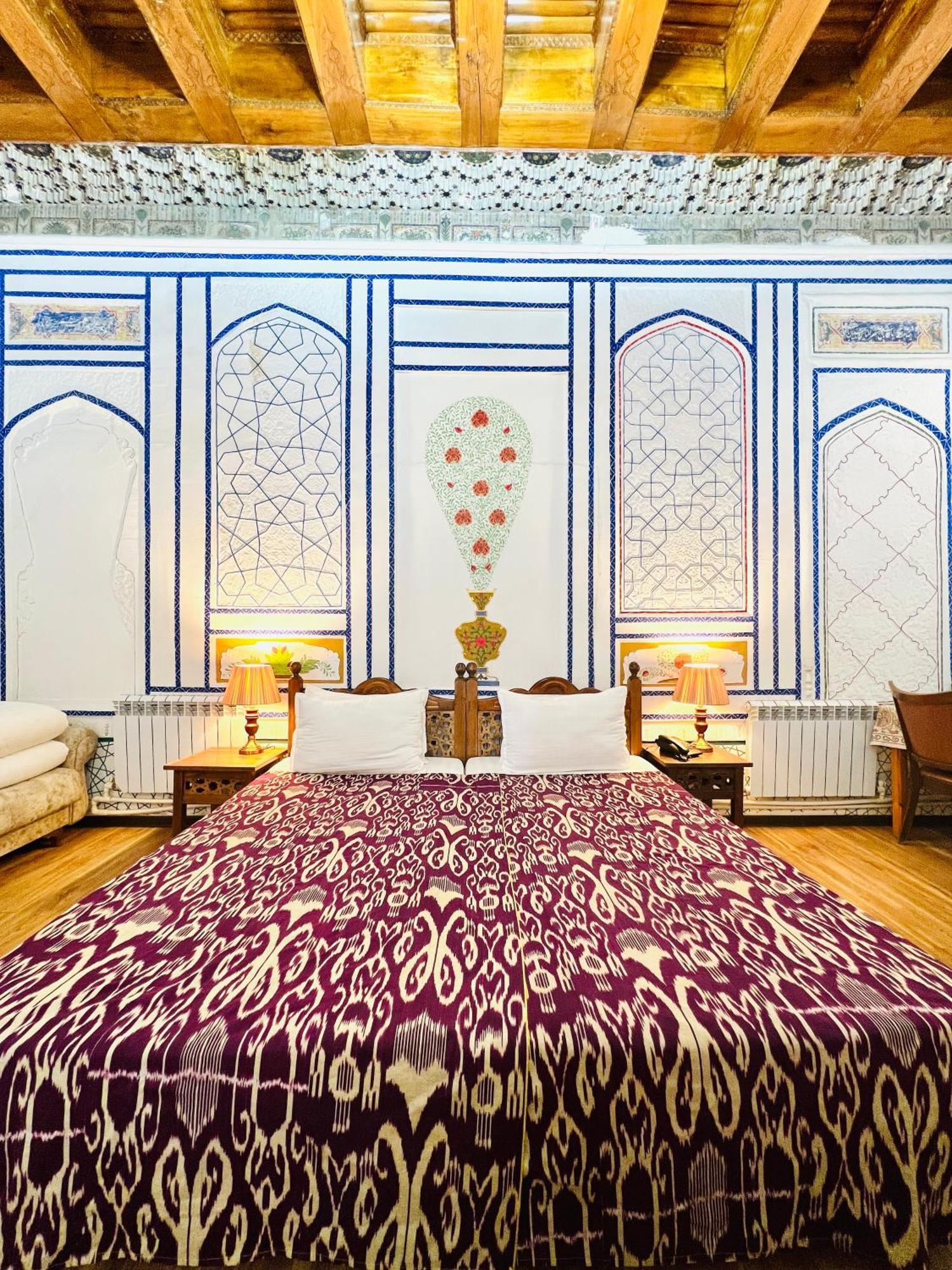 Komil Bukhara Boutique Hotel Kültér fotó