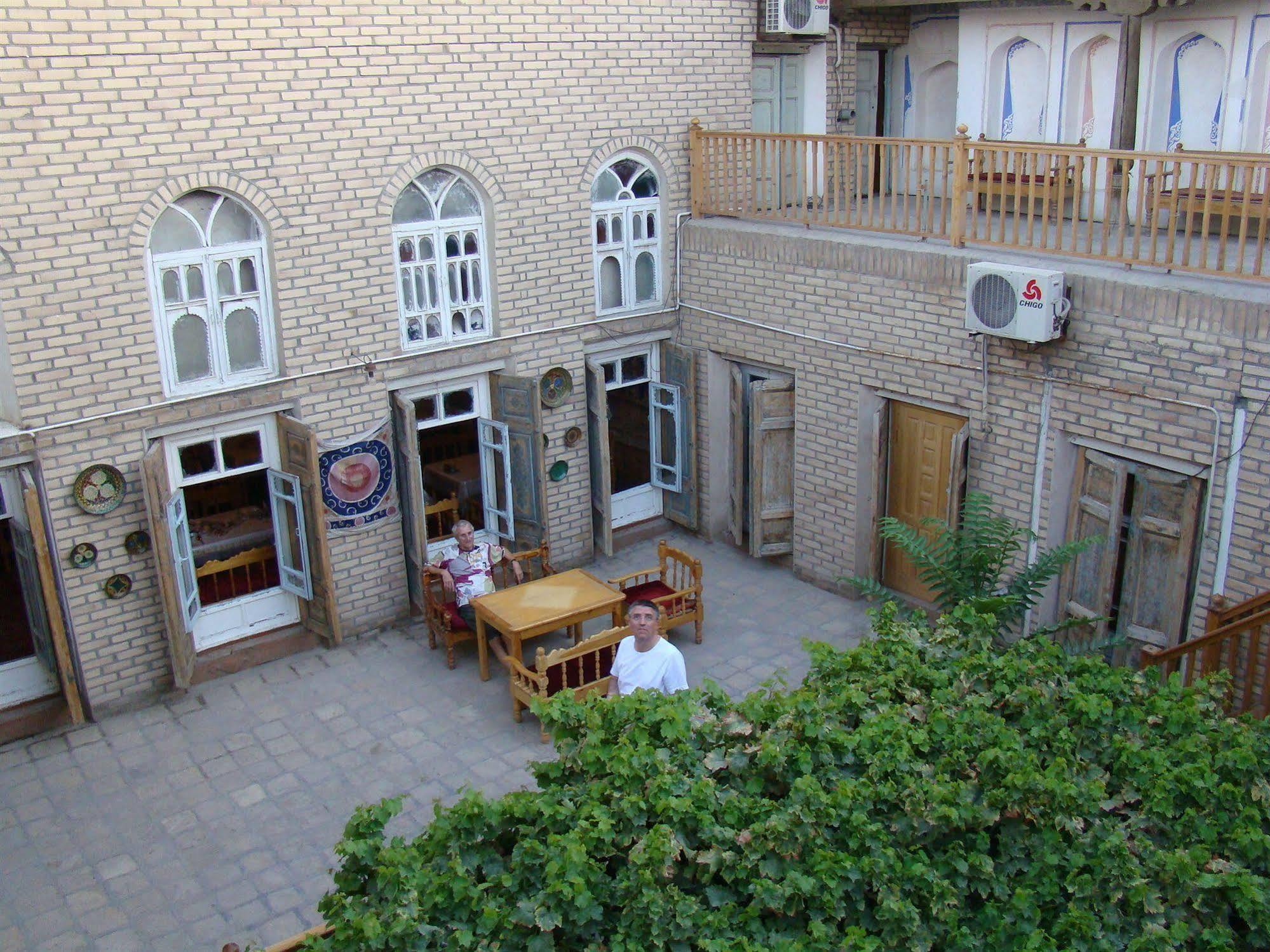 Komil Bukhara Boutique Hotel Kültér fotó